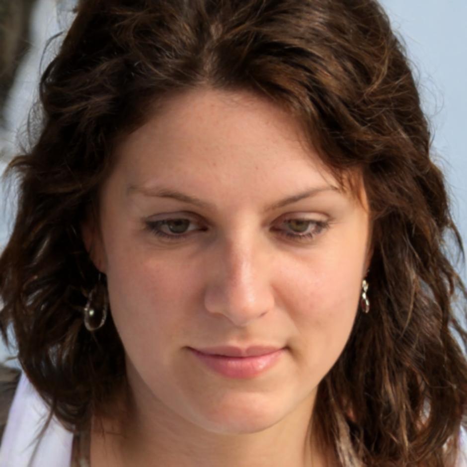 Ana Costa, Especialista em Análise Financeira
